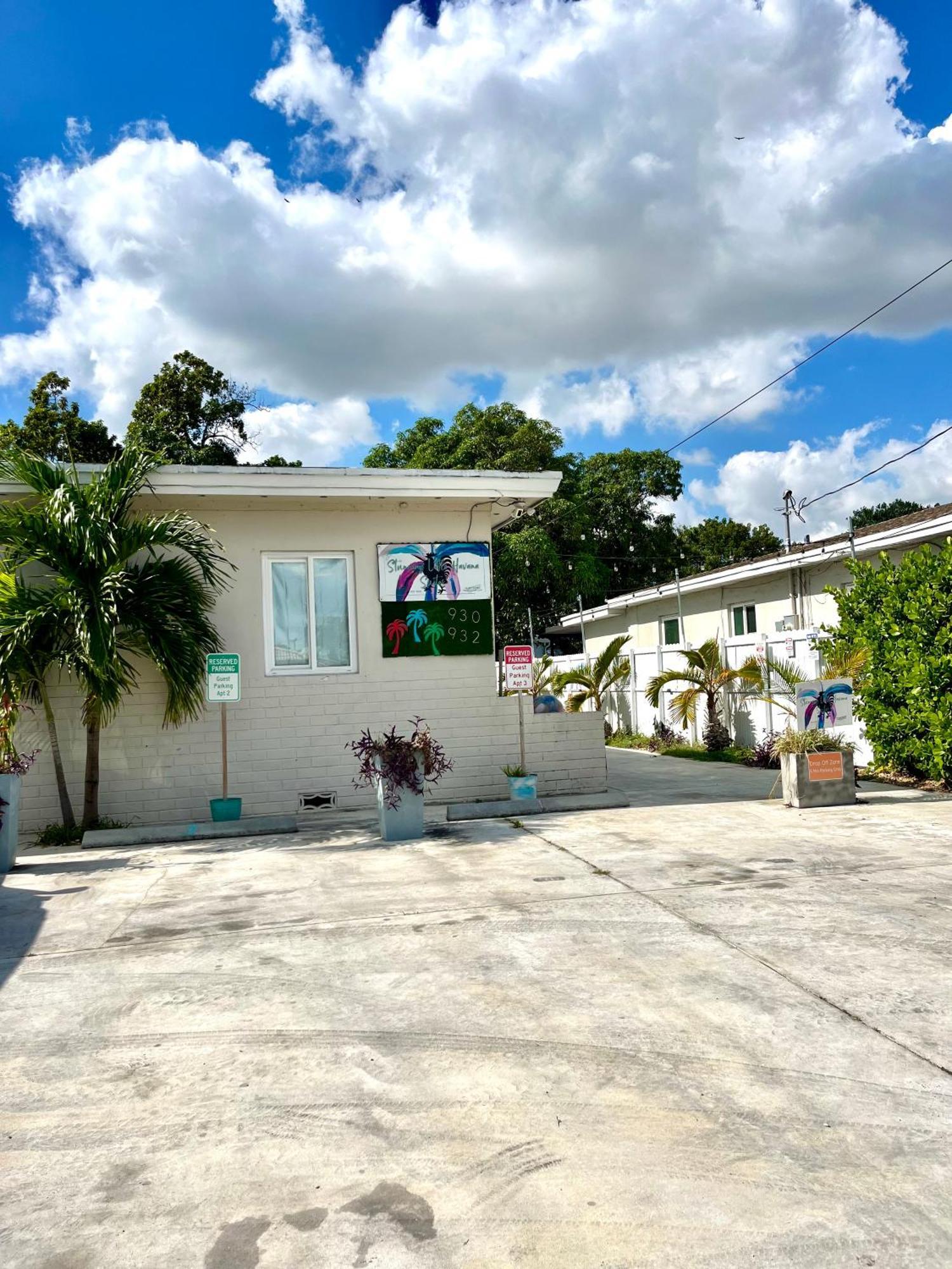 Stunning Little Havana Suites Close To Airport, Calle Ocho, Brickell, Wynwood And The Beaches - Free Parking ไมอามี ภายนอก รูปภาพ